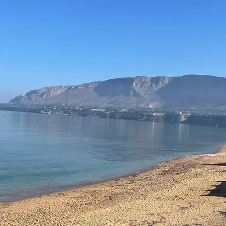 Casa vacanze La Finestra Sul Mare Piano 2 *