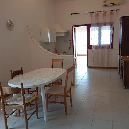La Finestra Sul Mare Piano 2 * Trappeto (Sicily)